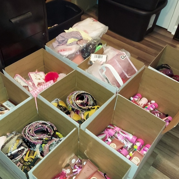 Pink Box SOLD - Picture 3 of 6